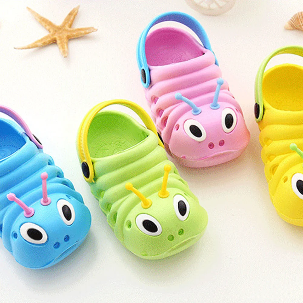 1 Pair Caterpillar Beach Non-slip Shoes Cartoon Summer Sandals Cool Slipper for Boys Girls (Blue Size 26 Length 15.5cm)