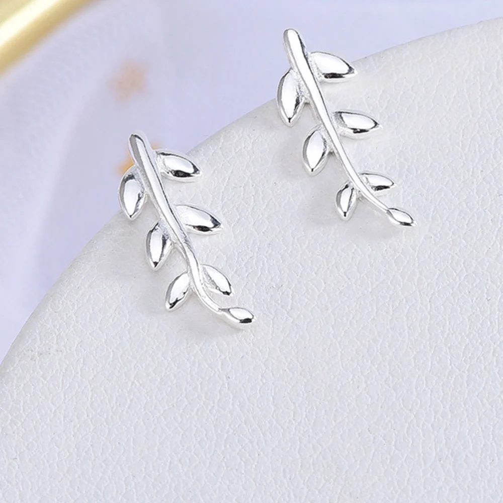 Chic Leaf Shaped Ear Stud Unique Eardrop Earring Ear Accessories Casual Jewelry Party Ear Ornament for Women Ladies