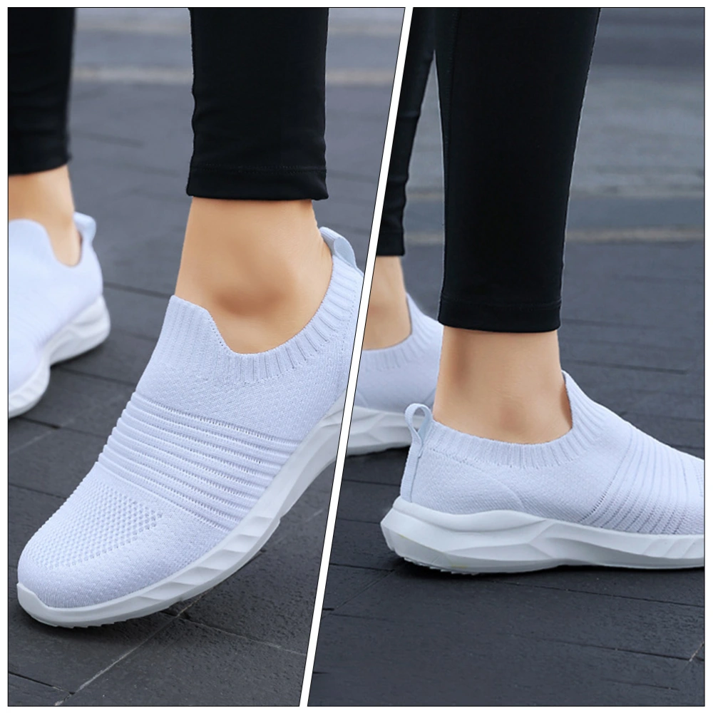 1 Pair of Comfortable Low Cut Shoes Round-toe Sports Shoes Flat Sole Footwear