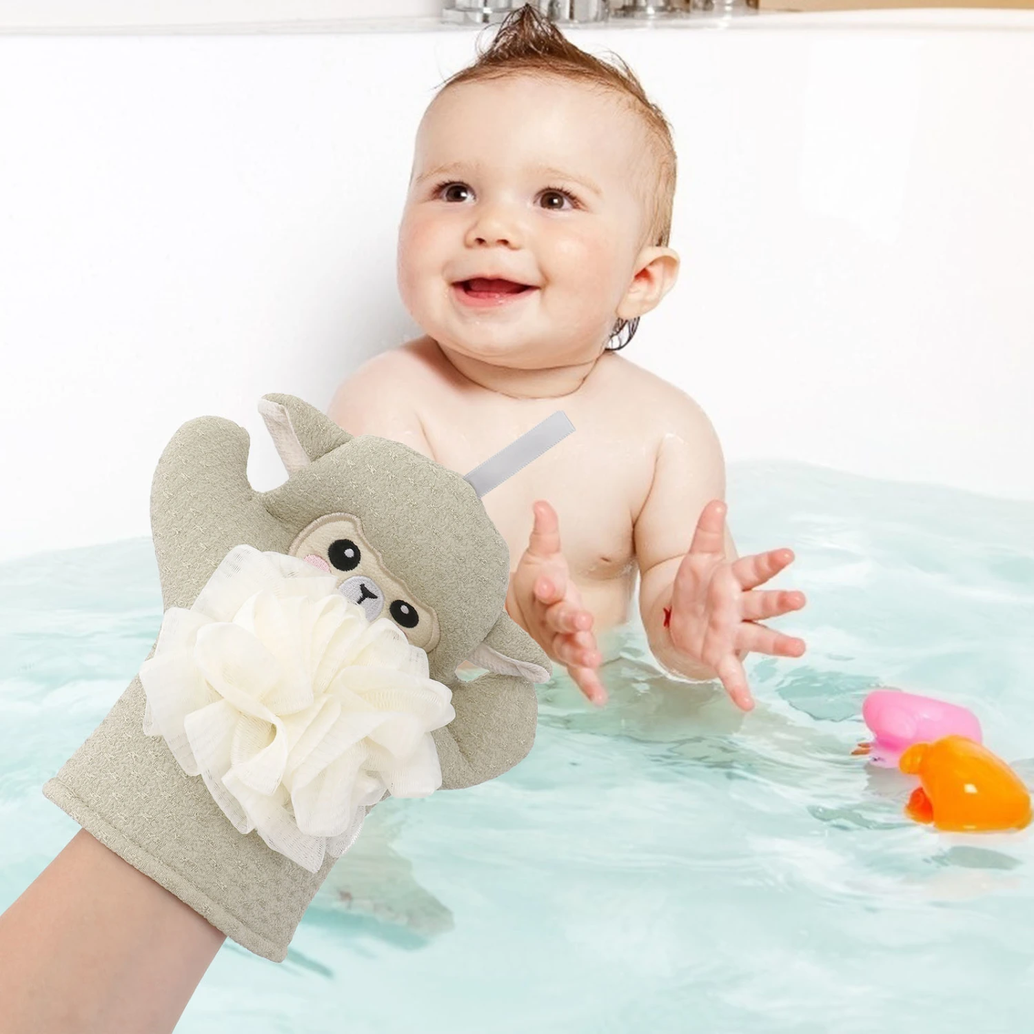 Adorable Cartoon Toddler Bath Towels Kids Bath Comfortable Scrubbing Towel