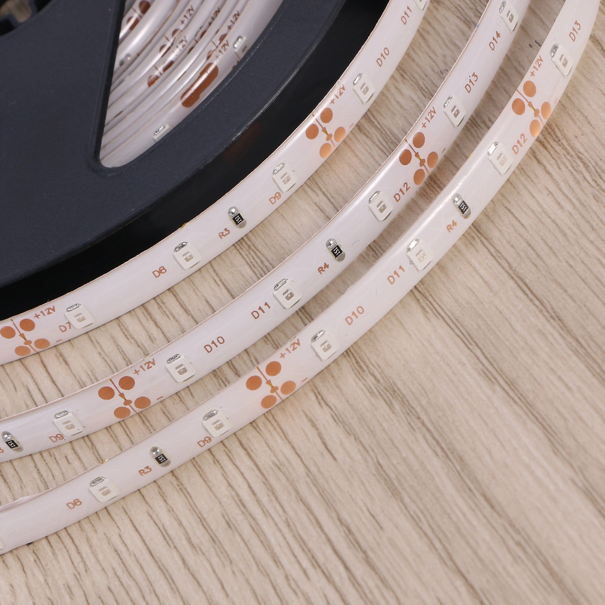 5M IP65 Waterproof Flexible DC 12V 300 SMD 3528 LED Strip Lights Lamp (Red)