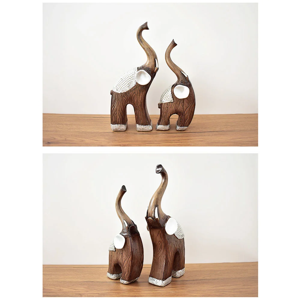 1 Set/2 Pcs Resin Ornament Handicraft Simulation Wood Grain Elephants Sculpture Desktop Decoration Photo Props Supplies for Couple Gift (Large and Small Style)