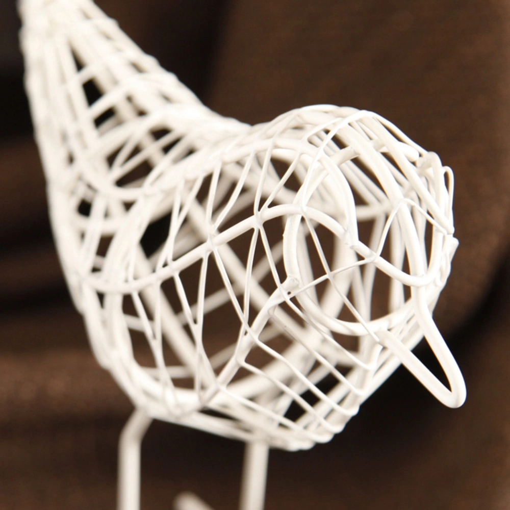 2pcs Iron Adorable Bird Animal Woven Craft Home Office Garden Decoration Photograhy Equipment (White and Black)