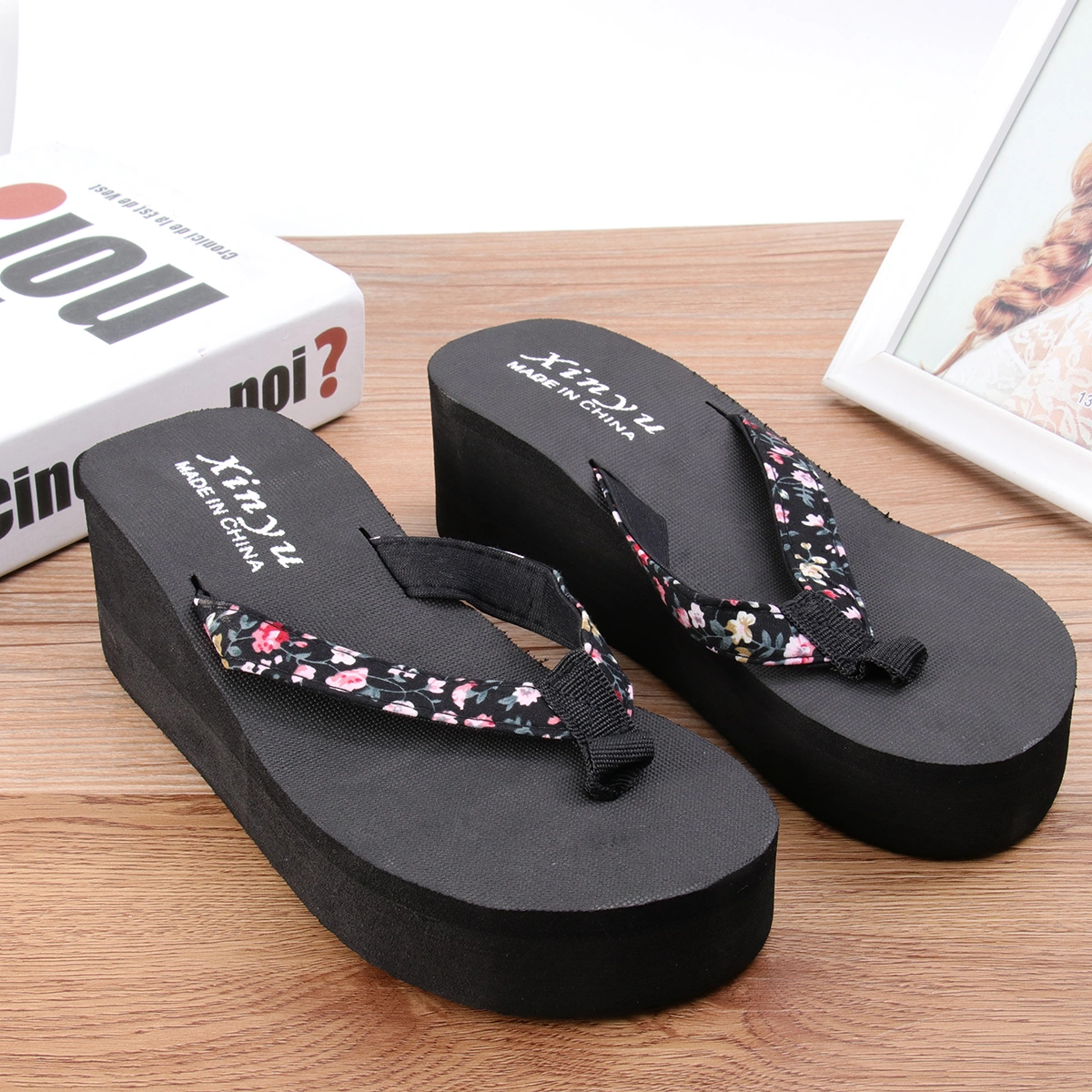 Slipsole Slippers Summer Antiskid Seaside Thickened Shoe Sole Cool Slippers for Woman (38 Yard)