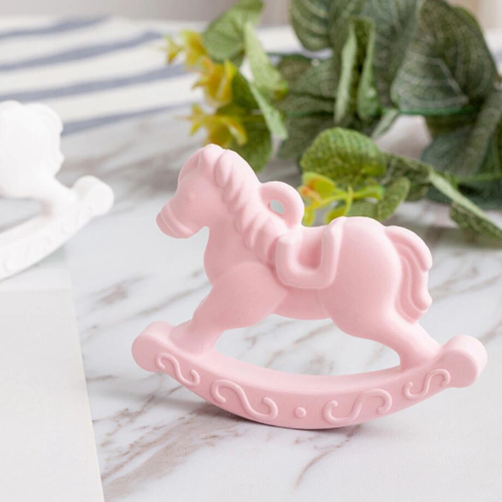 1PC Baking Cake Decoration Gypsum Rocking Horse Home Decoration Crafts Ornaments Cake Dessert Decor (Pink)