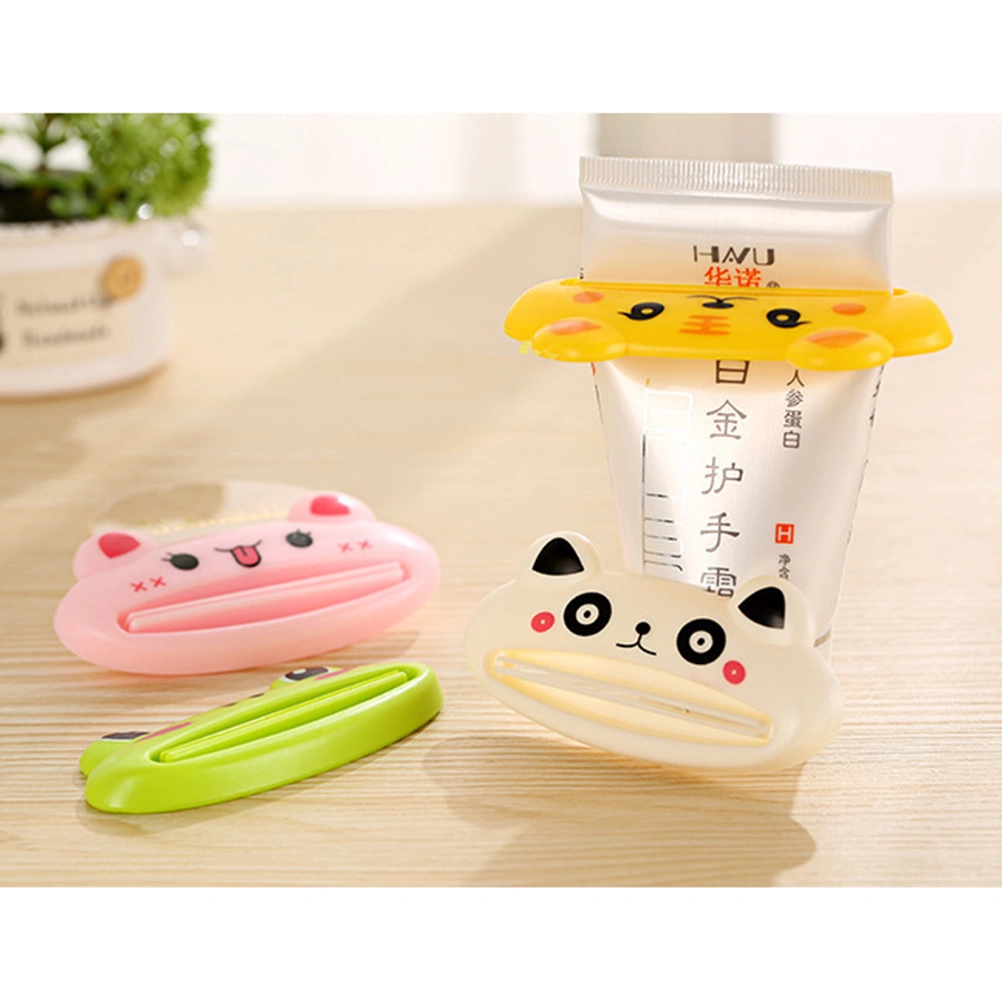 Cartoon Animal Toothpaste Tube Squeezers Clip Rolling Holder Dispenser (Random Pattern)