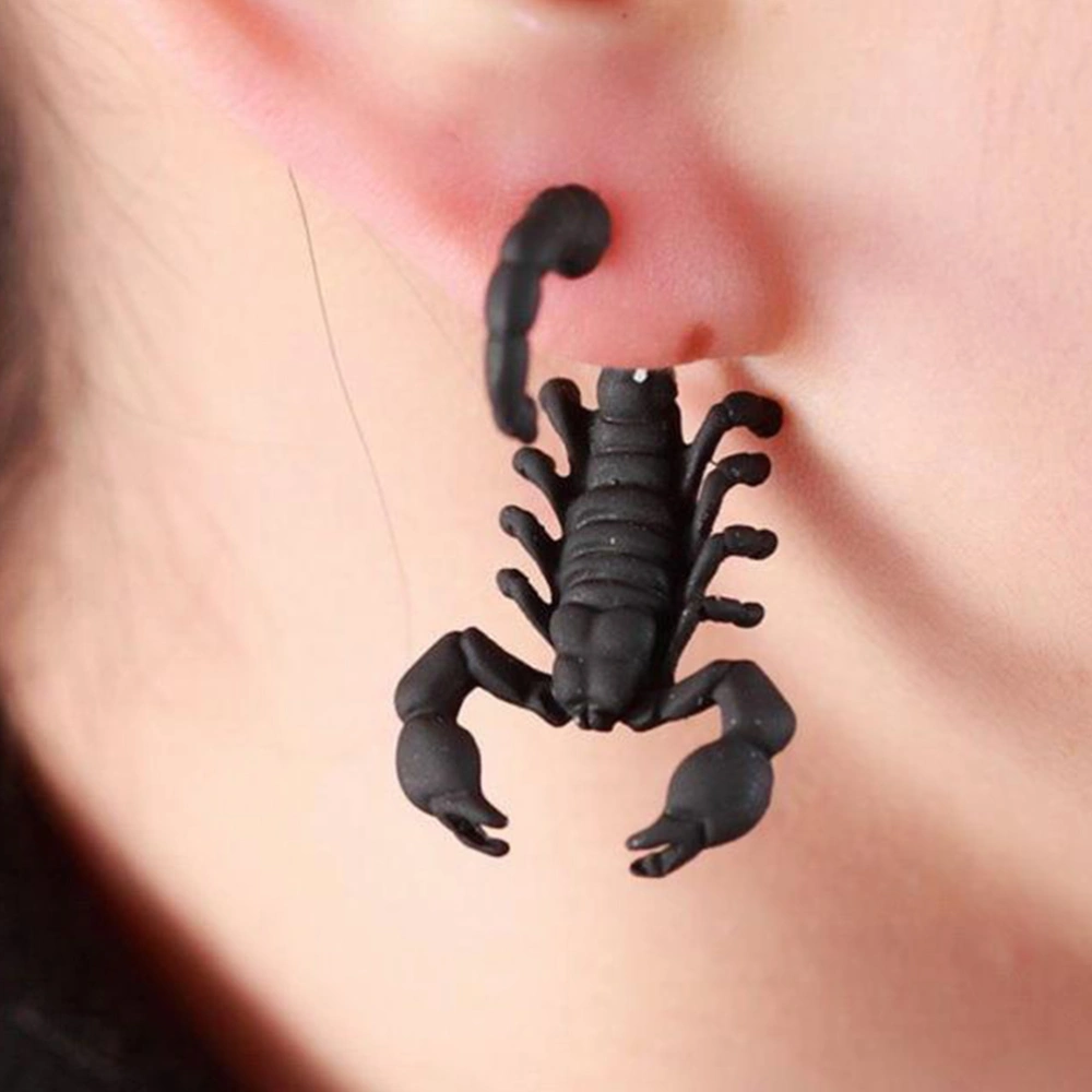 2Pairs Scorpion Shaped Ear-studs Exaggerated Chic Earrings Creative Ear Decors