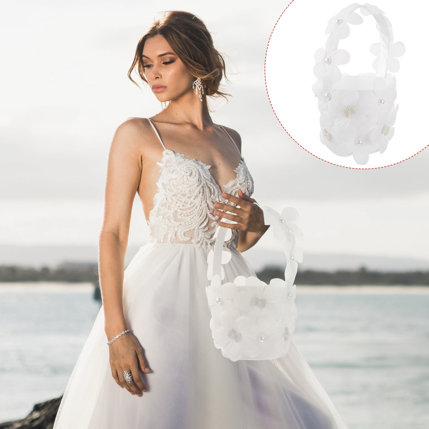 Beautiful Hand Wedding Flower Basket Wedding Supplies Flower Girl Basket