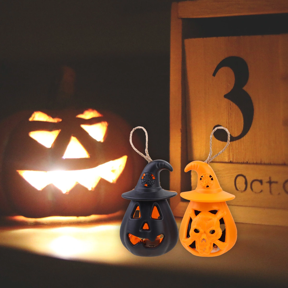 2Pcs Plastic Halloween Pumpkin Candle-like Lamp All-saints Day Ornament Halloween Pumpkin Decoration (Black and Orange)