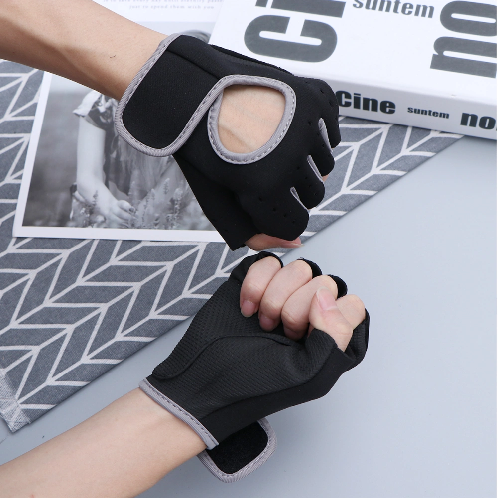 1 Pair of Sports Non-slip Gloves Bodybuilding Dumbbell Fitness Barbell Weightlifting Gym Gloves Half Finger Gloves - Size L (Grey)