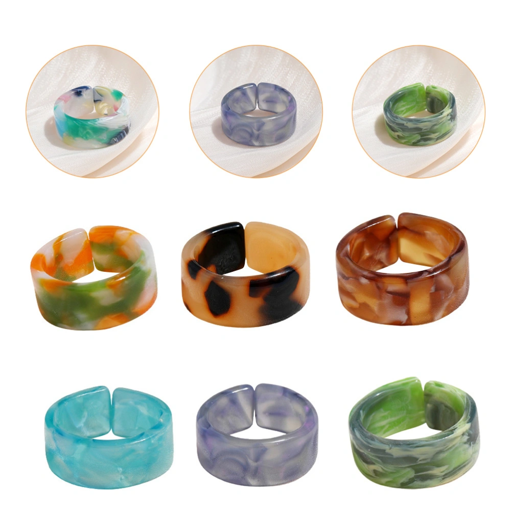 6pcs Retro Colored Resin Rings Chic Rings Jewelry Decorations (Random Color)