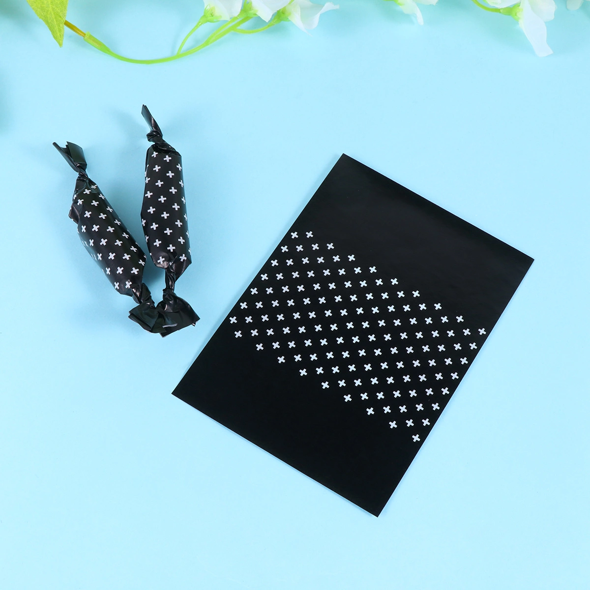 200Pcs Simple Candy Wrappers Goody Packaging Paper Nougat Twisting Tissue DIY Baking Supplies(Mixed Style)