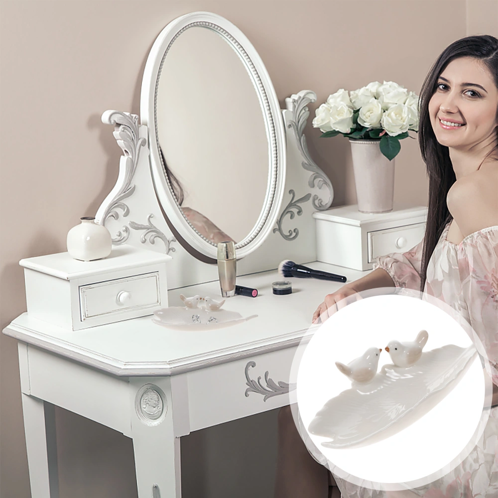 Creative Jewelry Dish Fashion Ceramic Trinket Tray Jewelry Display Plate Jewelry Storage Plate for Home Shop (Type C, White)