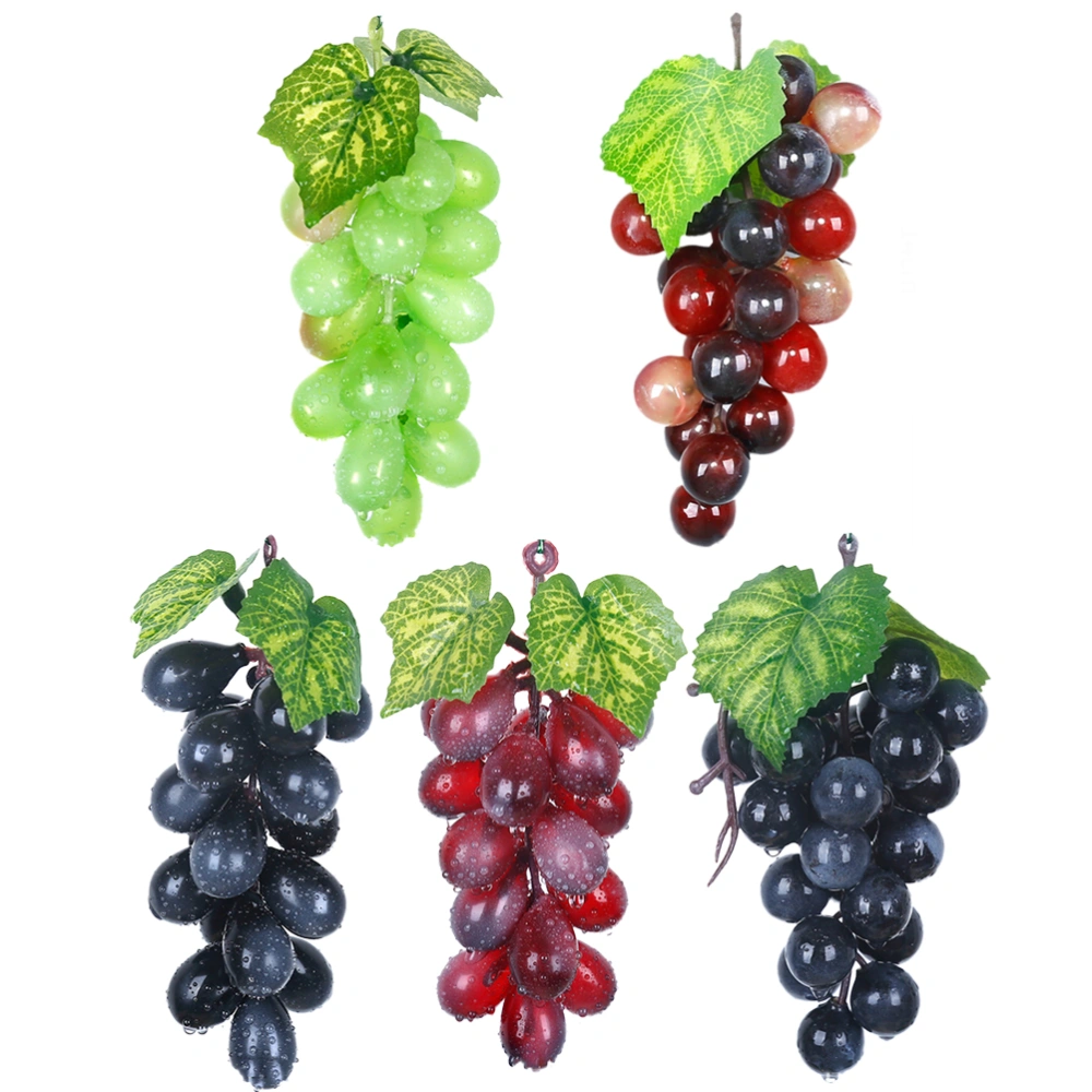 5pcs Artificial Frosted Grapes Simulation Fruit Lifelike Centerpiece Fruit for House Kitchen Pub Decoration Cabinet Ornament (Mixed Style)