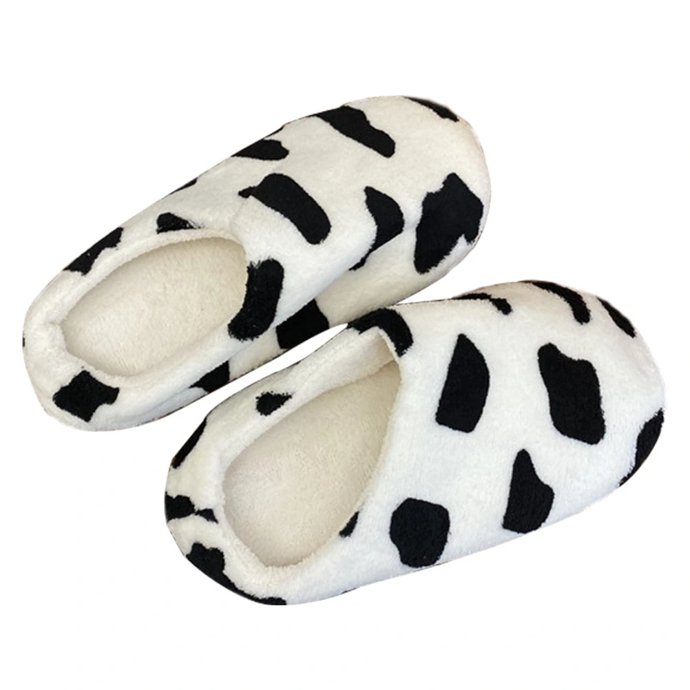 1 Pair of Cow Pattern Slippers Warm Slipper Students Slippers (Black,White)