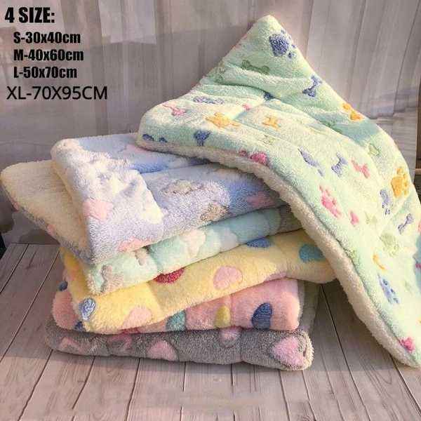 Flannel Thickened Pet Soft Fleece Pad Pet Dog Cat Blanket Bed Mat For Puppy Chihuahua Cushion Home Rug Keep Warm Sleeping Cover