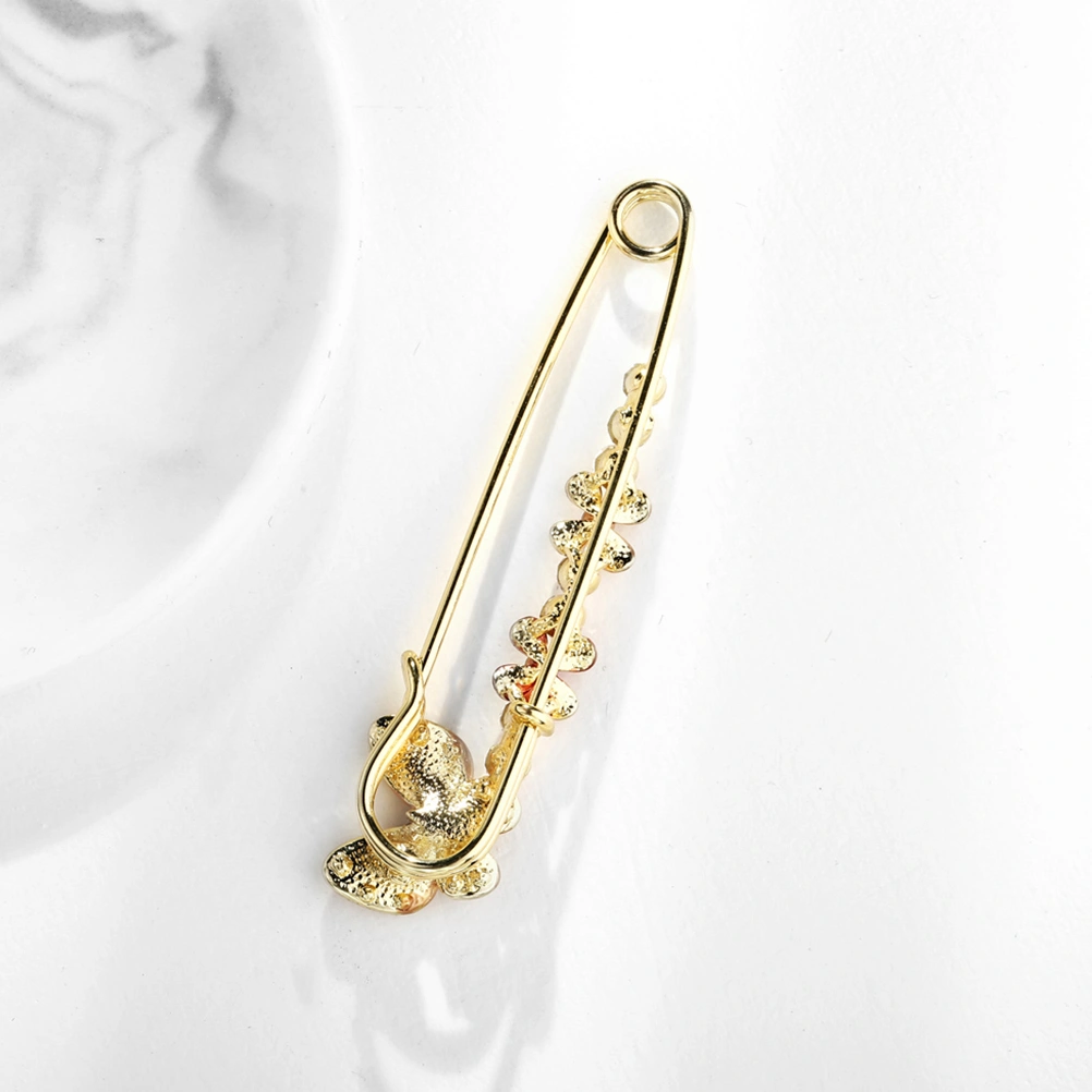Shaped Brooches Women Alloy Pin Brooch Sweater Brooch West Decoration Accessories Jewelry