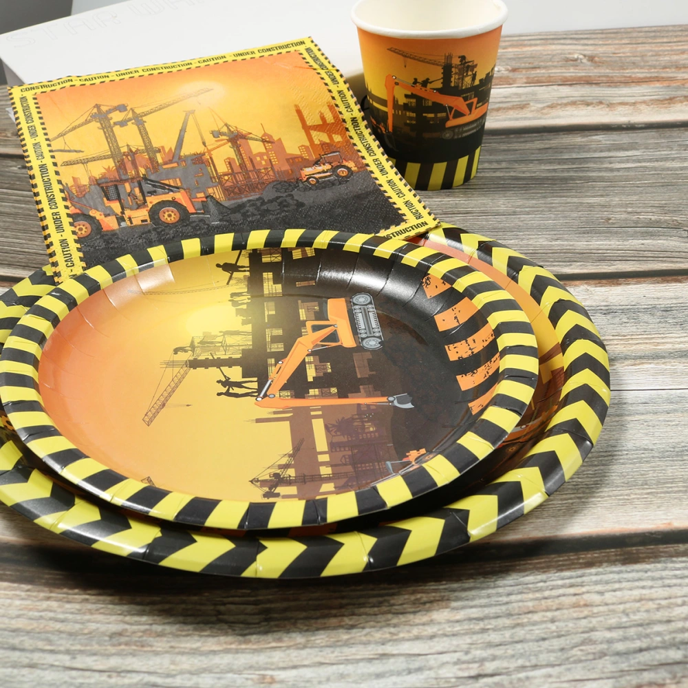 44pcs Construction Truck Plates Tableware Party Paper Cups Drink Cups Napkins Excavator Construction Theme Party Cutlery Set (7 Inch Plate 8pcs + 9 Inch Plate 8pcs + Napkins 20pcs + Paper Cup 8pcs)