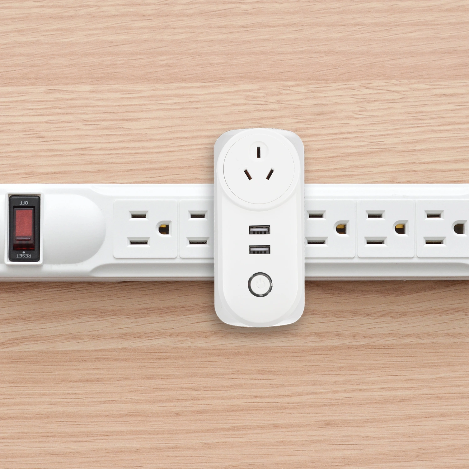 1Pc Wi-Fi Smart Plug Home Smart Socket Outlet with Two USB Plug (AU Plug)