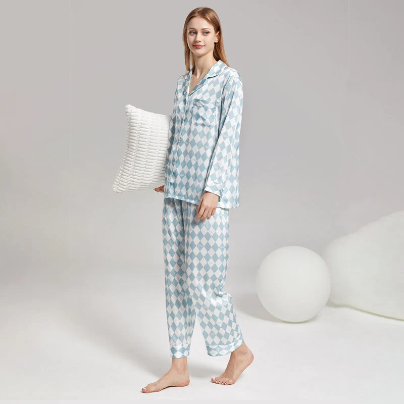 Plaid Cool Long Sleeved Pajamas Set