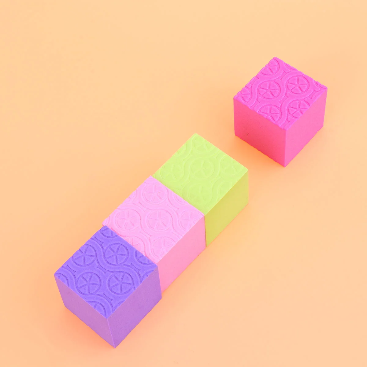50PCS Colorful Cube Block DIY Design Model Block Sponge Block Cube Cube Training Aid Solid Geometry Studing Tools for Kids Teacher Use Size 3.5CM Random Color