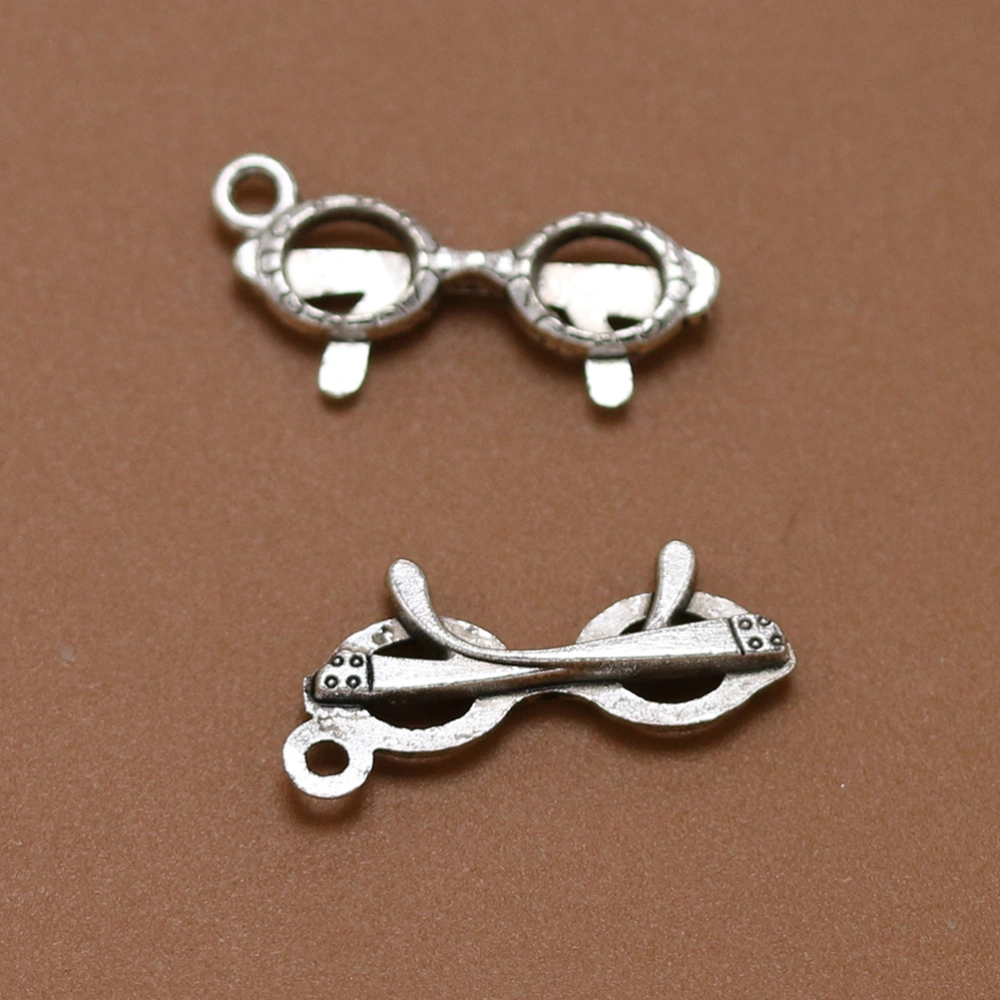 20PCS Alloy Eyeglasses Spectacles Pendants Charms DIY Jewelry Making Accessory for Necklace Bracelet (Antique Silver)