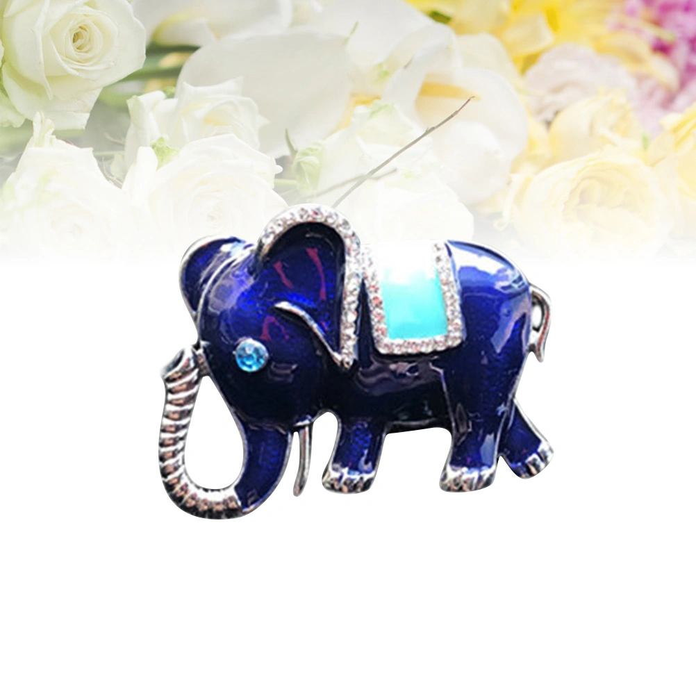 Elephant Pattern Car Vent Fragrance Clip Essential Oil Diffuser Car Aromatherapy Diffuser Car Interior Decoration (Random Color)