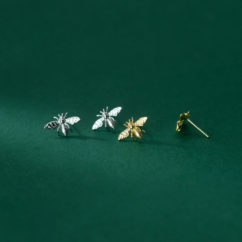 Fashion Bee Ear Studs Female Cute