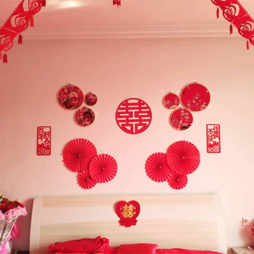 1Pc Creative Non-Woven Cloth Happy Word Chinese Traditional Marriage Room Decoration Wedding Ornaments (Red)