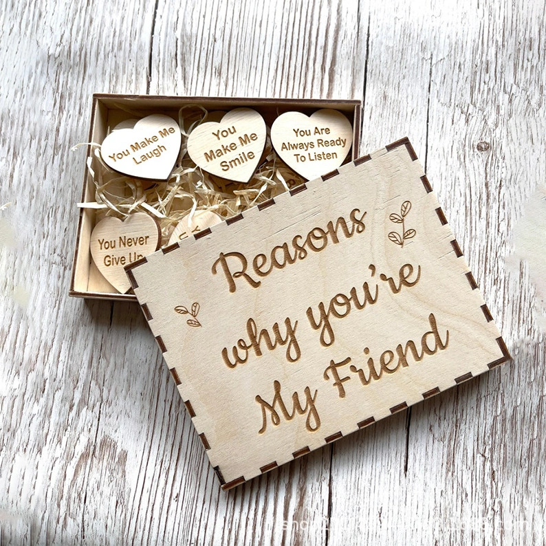 1 Set Wooden Friendship Gift Box Friendship Appreciation Gift Box Wooden Keepsake Box with Heart Slices