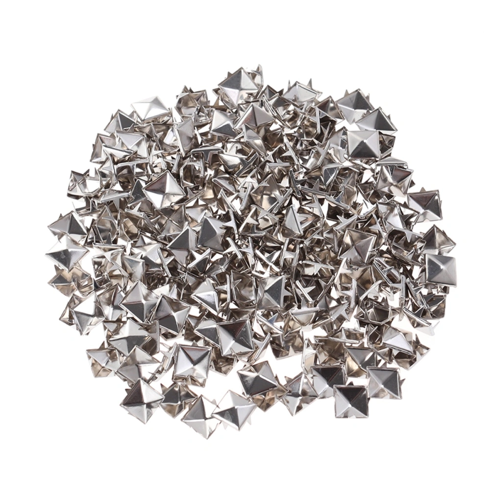 200pcs Square Rivet Metal Studs Spikes Nail for DIY Punk Shoes Belt Clothing Decor (Silver)