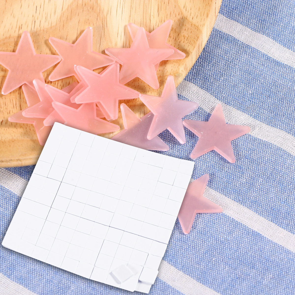 100pcs Stars Glow in the Dark Luminous Fluorescent 3D Wall Stickers Decal Baby Kids Bedroom Ceiling Home Decor (Pink)