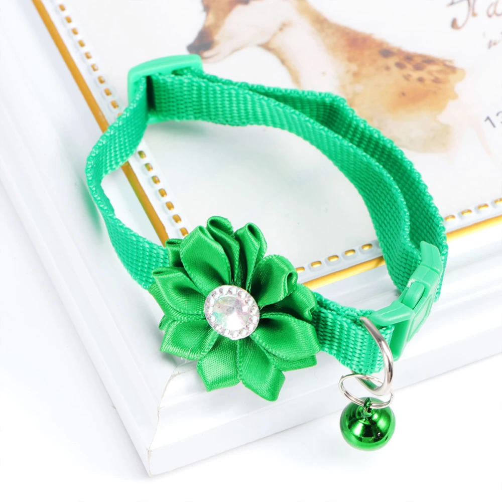 Pet Adorable Collar Creative Flower Neck Chain Fashion Party Bell  Necklet for Pet Cat Dog (Green)