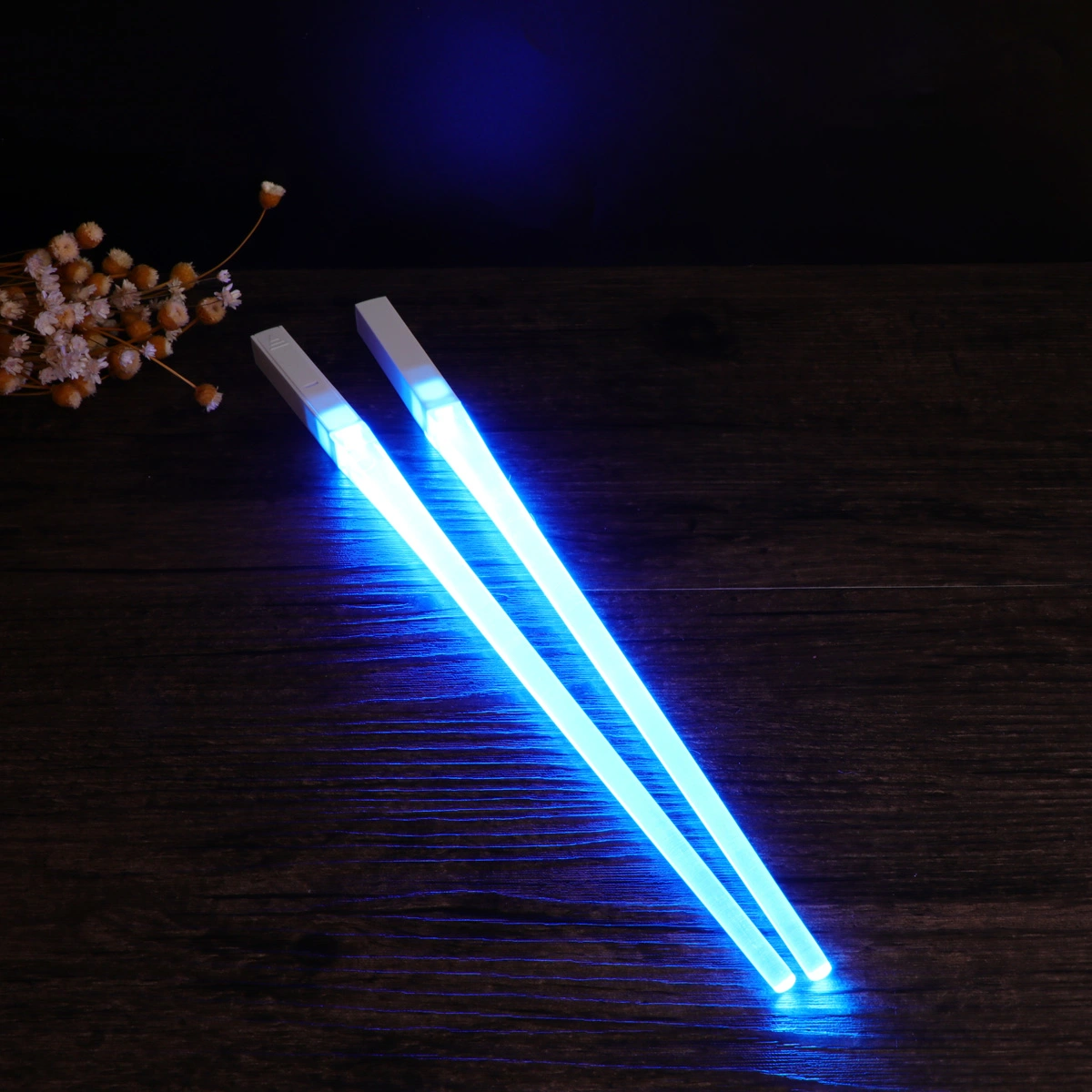 1 Pair of Light Up LED Lightsaber Chopsticks Durable Lightweight Portable BPA Free and Food Safe (Blue)