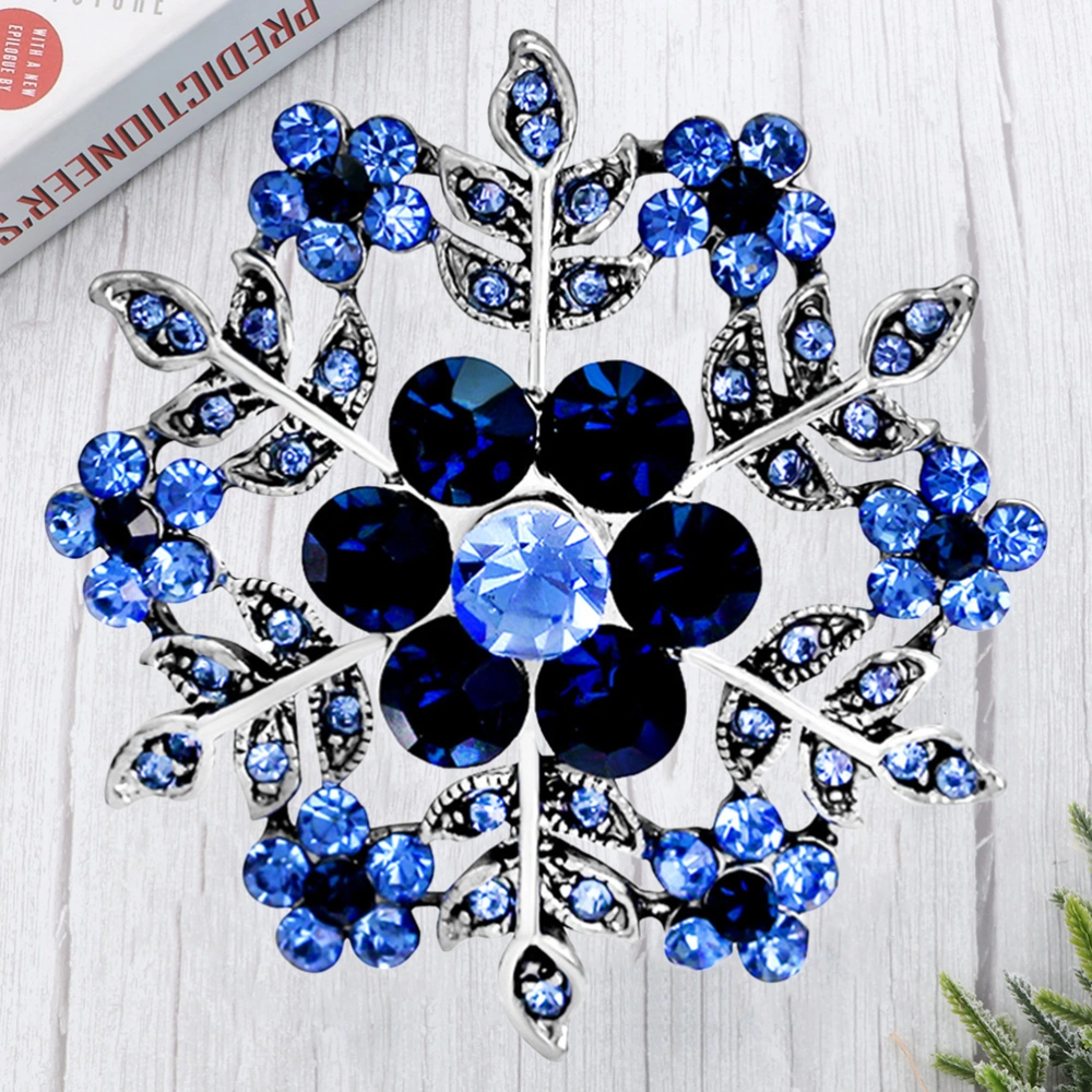 1Pc Fashoin Snow Pattern Brooches Creative Multipurpose Costume Props Brooches for Decoration(Blue)