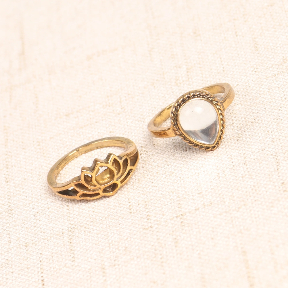 7PCS Vintage Ring Set Hollow-out Carving Ring Engagement Couple Ring Fashion Jewelry for Women and Girls (Ancient Gold)