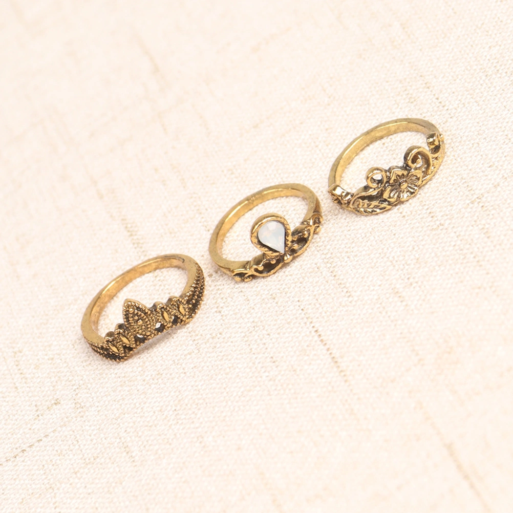7PCS Vintage Ring Set Hollow-out Carving Ring Engagement Couple Ring Fashion Jewelry for Women and Girls (Ancient Gold)
