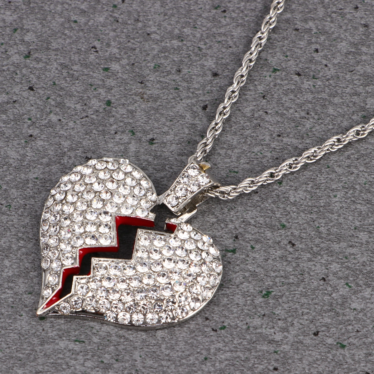 Broken Heart Shaped Necklace Rhinestone Neck Pendant Alloy Neck Jewelry Neck Decoration Silver
