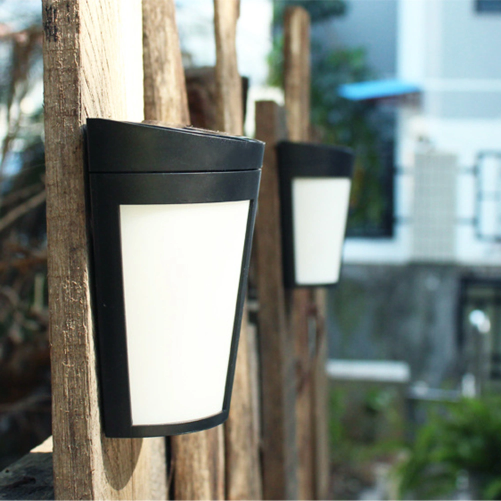 6-LED Solar Wall Lamp Outdoor Waterproof Wall Light Decorative Landscape Light for Yard Garden Fence (White+Black)