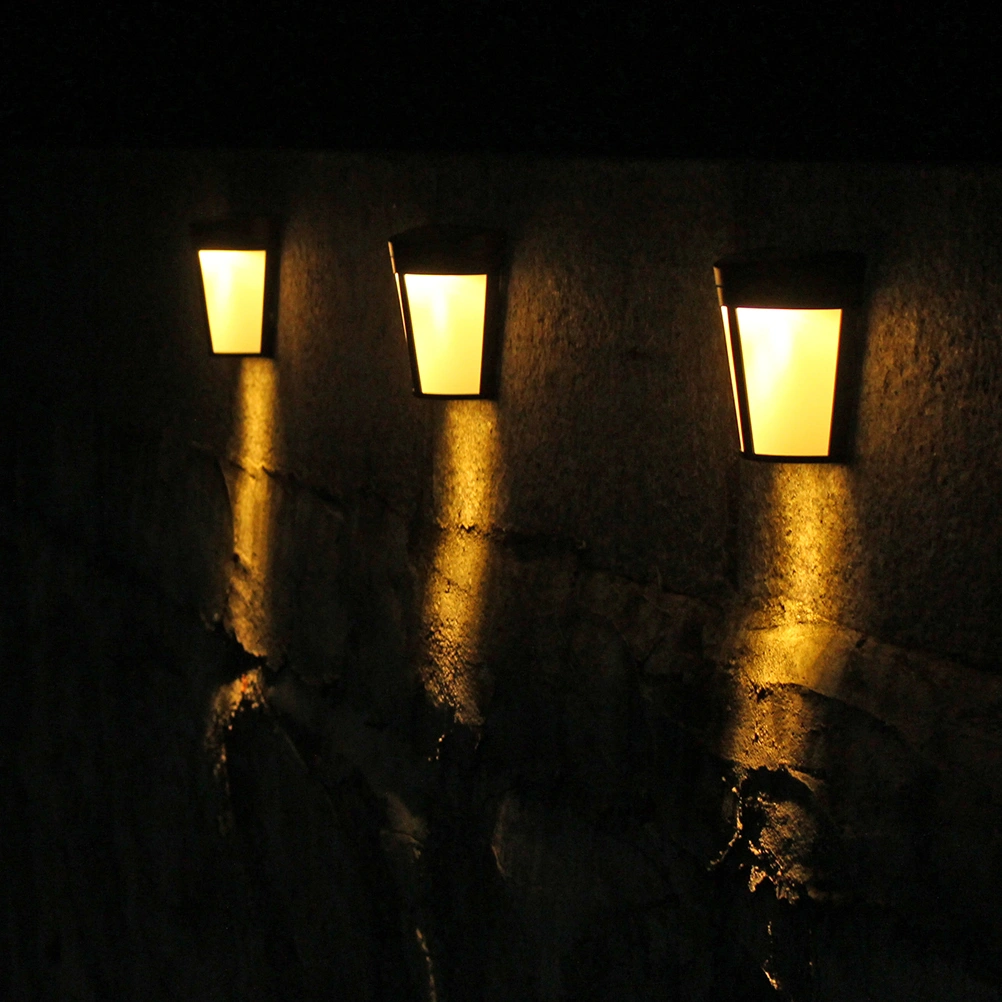 6-LED Solar Wall Lamp Outdoor Waterproof Wall Light Decorative Landscape Light for Yard Garden Fence (White+Black)