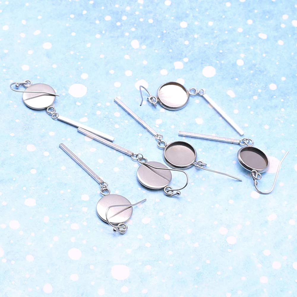 20pcs  DIY Staineless Steel Round Earring Tray Ear Pendant DIY Jewelry Making for Women Friends (Silver Inner Diameter 18mm)