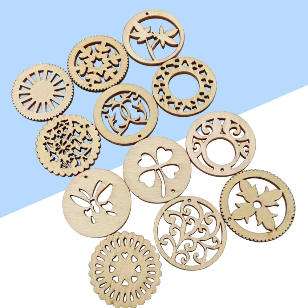 20pcs Round Hollow Floral Wooden Slices Wood Button Crafts Embellishment DIY Craft Ornament Decoration for Wedding Festival Party (Random Pattern)