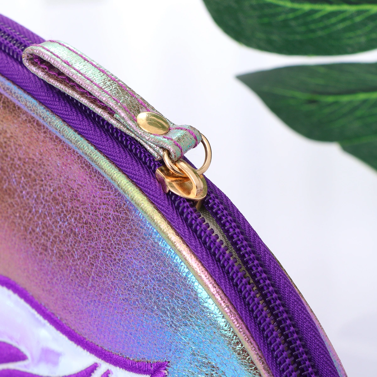 Fishtail Pattern Cosmetic Bag Shiny Makeup Bags Cosmetic Case Toiletry Bag zipper Travel Storage Pouch (Colorful)