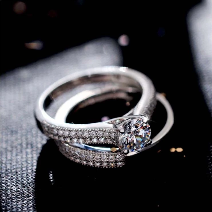 European and American Fashion Engagement Banquet Ring