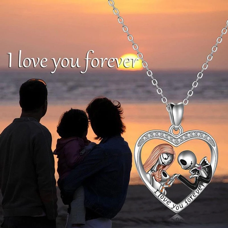 Exquisite Fashion Creative Women's Heart-shaped Zircon Skeleton Couple Necklace Diamond Pendant Gothic Women's Necklace Diamond Jewelry Couple Necklace Birthday Party Jewelry Anniversary Gift Necklace