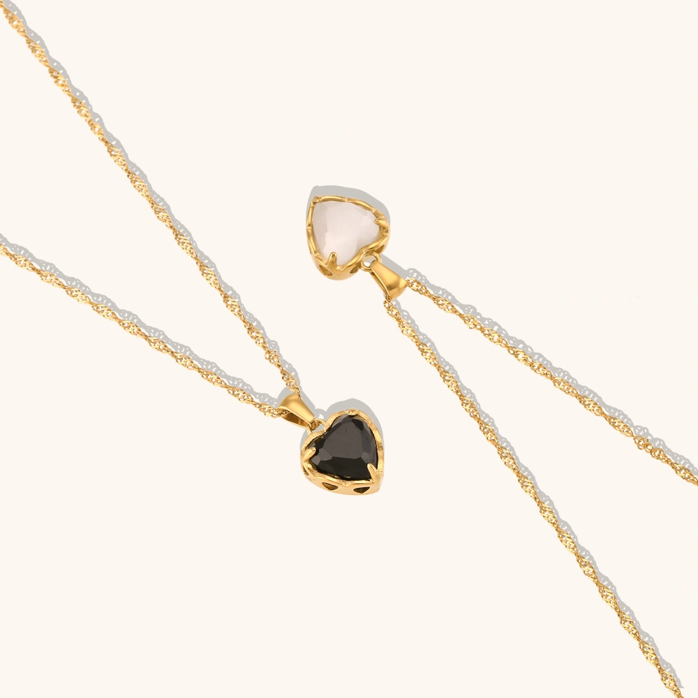 Heart-shaped Zircon Pendant Clavicle Chain Niche Gold Necklace Ornament