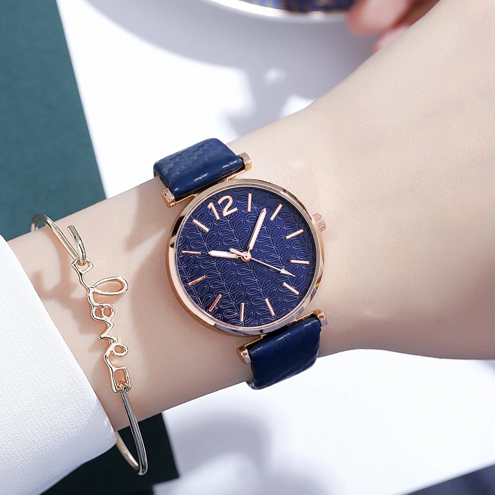 Ladies New Belt Watch Gold Shell Acupuncture Needle Casual Fashion Quartz Watch