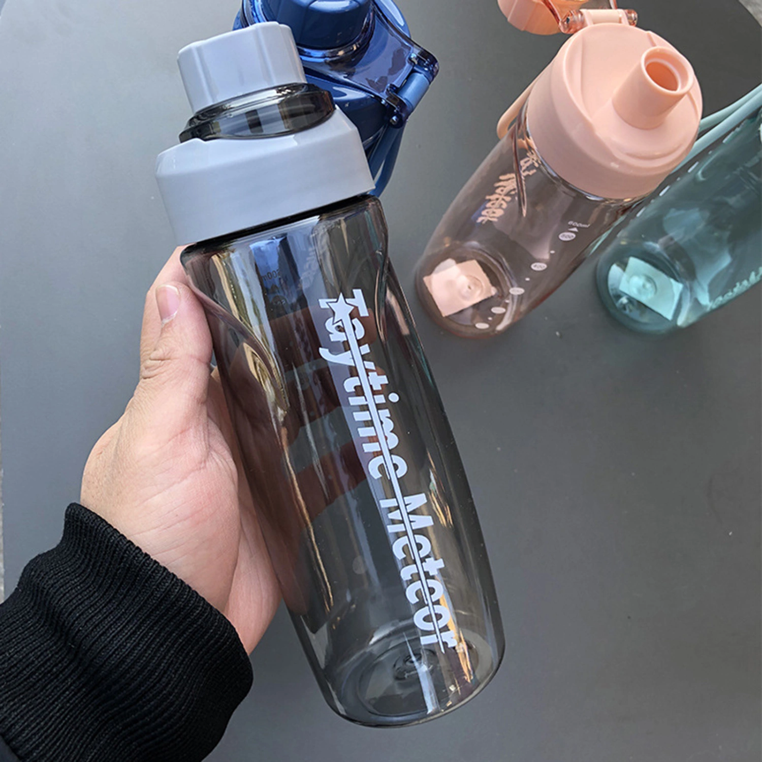 680ml Water Bottle Good Sealing Anti-crack Accessory Gym Camping Hiking Travel Water Bottle for Cycling