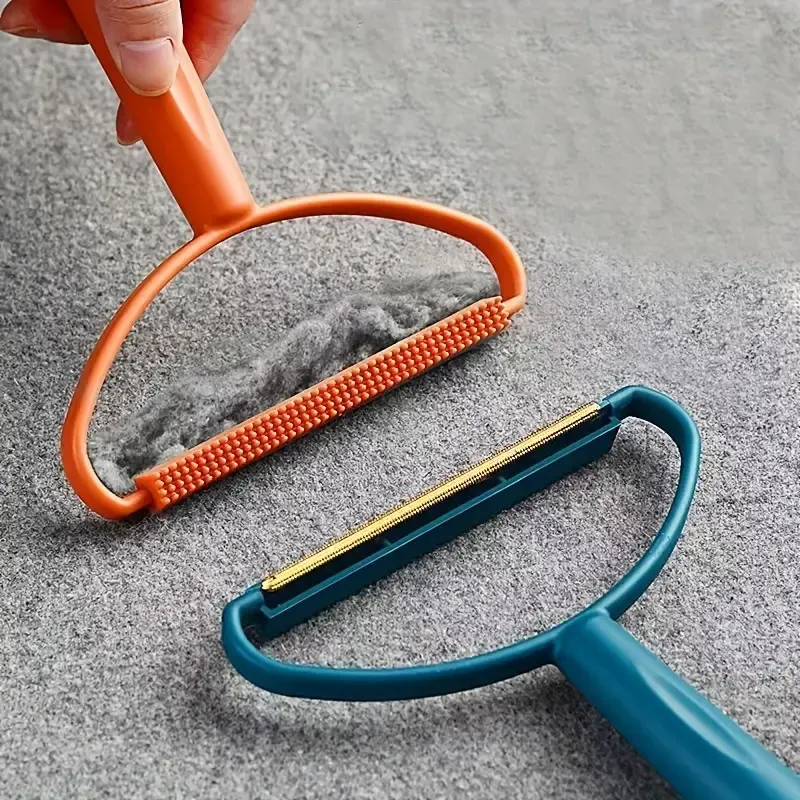 Effortlessly Remove Pet Hair with this Floating Hair Scraper - Perfect for Cats & Dogs!