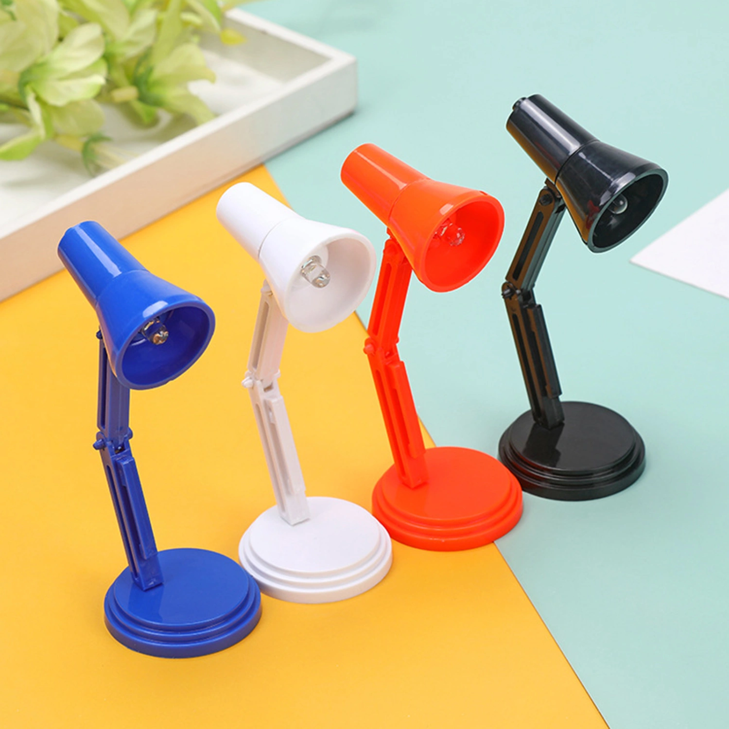 Desk Lamp Foldable Eye Protection Plastic Dormitory Desk Lamp for Students
